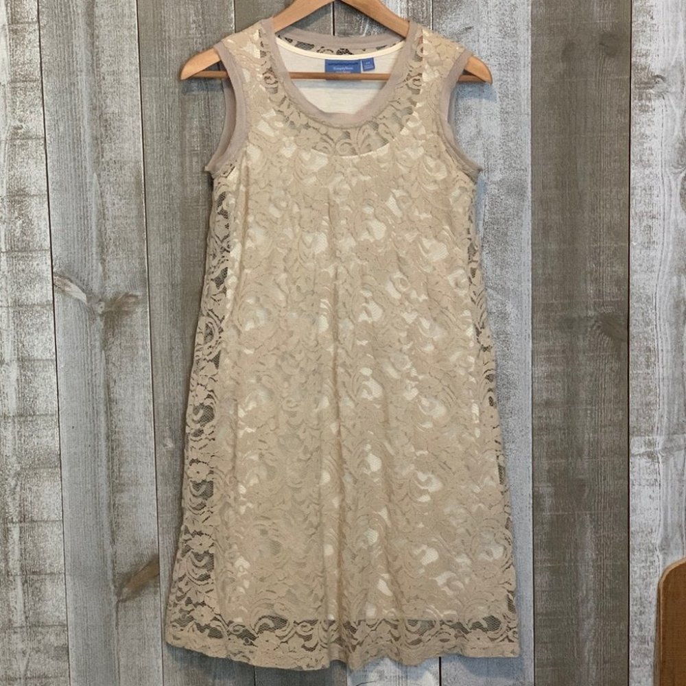 {Simply Vera by Vera Wang} Lace t-shirt dress
